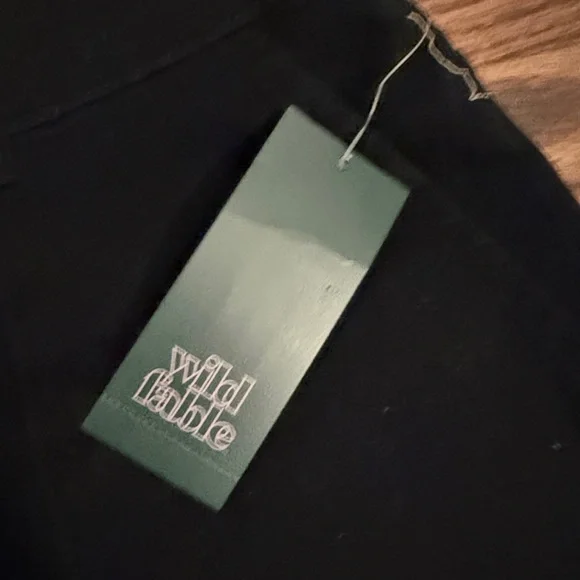 Wild Fable Pants - Women’s
Black
Cargo Pockets
NWT (New With Tags) 🏷️
Size: M - Picture 3 of 11